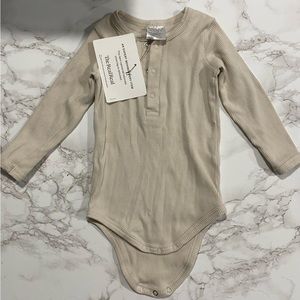 Mebie Baby Long Sleeved Ribbed Bodysuit 6-12 months